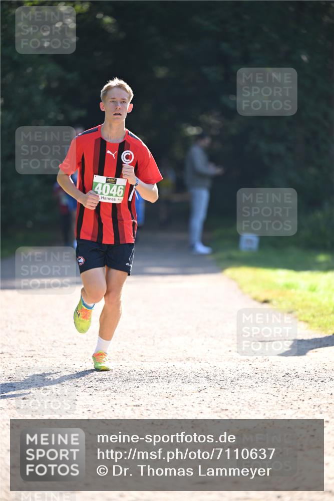 22.09.2024 - 32. Volkslauf durch das schöne Alstertal Dr. Thomas Lammeyer http://msf.ph/oto/7110637 22.09.2024 10:51:20 Laufen 4046 meine-sportfotos.de