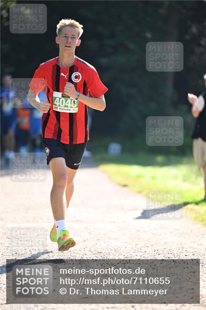 22.09.2024 - 32. Volkslauf durch das schöne Alstertal Dr. Thomas Lammeyer http://msf.ph/oto/7110655 22.09.2024 10:51:21 Laufen 4040 meine-sportfotos.de