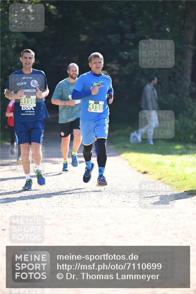 22.09.2024 - 32. Volkslauf durch das schöne Alstertal Dr. Thomas Lammeyer http://msf.ph/oto/7110699 22.09.2024 10:51:25 Laufen 14159, 4158 meine-sportfotos.de