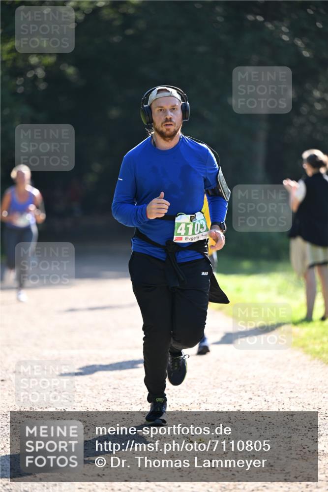 22.09.2024 - 32. Volkslauf durch das schöne Alstertal Dr. Thomas Lammeyer http://msf.ph/oto/7110805 22.09.2024 10:51:34 Laufen 4103 meine-sportfotos.de