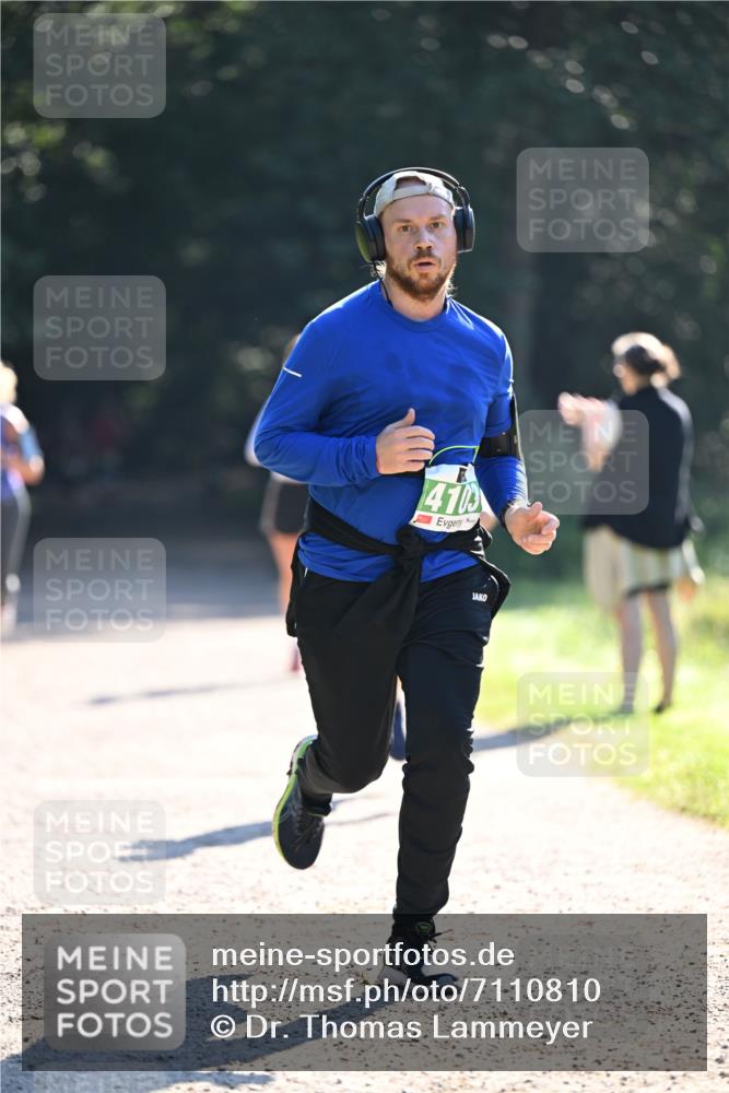 22.09.2024 - 32. Volkslauf durch das schöne Alstertal Dr. Thomas Lammeyer http://msf.ph/oto/7110810 22.09.2024 10:51:35 Laufen 410 meine-sportfotos.de