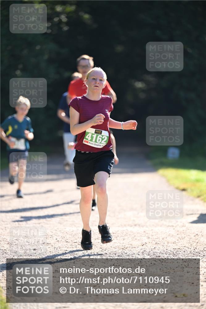 22.09.2024 - 32. Volkslauf durch das schöne Alstertal Dr. Thomas Lammeyer http://msf.ph/oto/7110945 22.09.2024 10:51:52 Laufen 4162 meine-sportfotos.de
