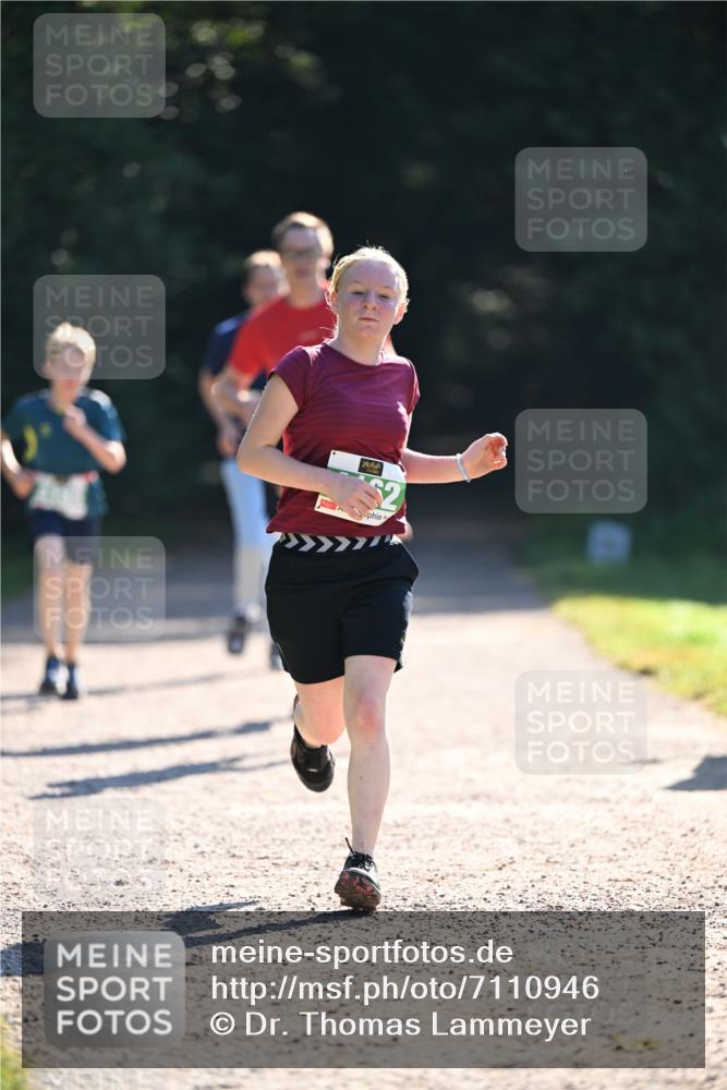 22.09.2024 - 32. Volkslauf durch das schöne Alstertal Dr. Thomas Lammeyer http://msf.ph/oto/7110946 22.09.2024 10:51:52 Laufen  meine-sportfotos.de
