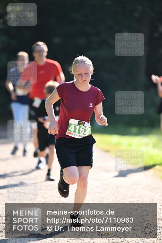 22.09.2024 - 32. Volkslauf durch das schöne Alstertal Dr. Thomas Lammeyer http://msf.ph/oto/7110963 22.09.2024 10:51:53 Laufen 4162 meine-sportfotos.de