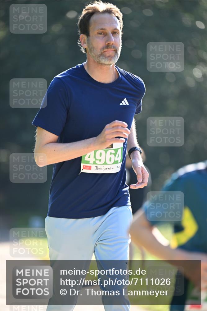 22.09.2024 - 32. Volkslauf durch das schöne Alstertal Dr. Thomas Lammeyer http://msf.ph/oto/7111026 22.09.2024 10:51:58 Laufen 4964 meine-sportfotos.de