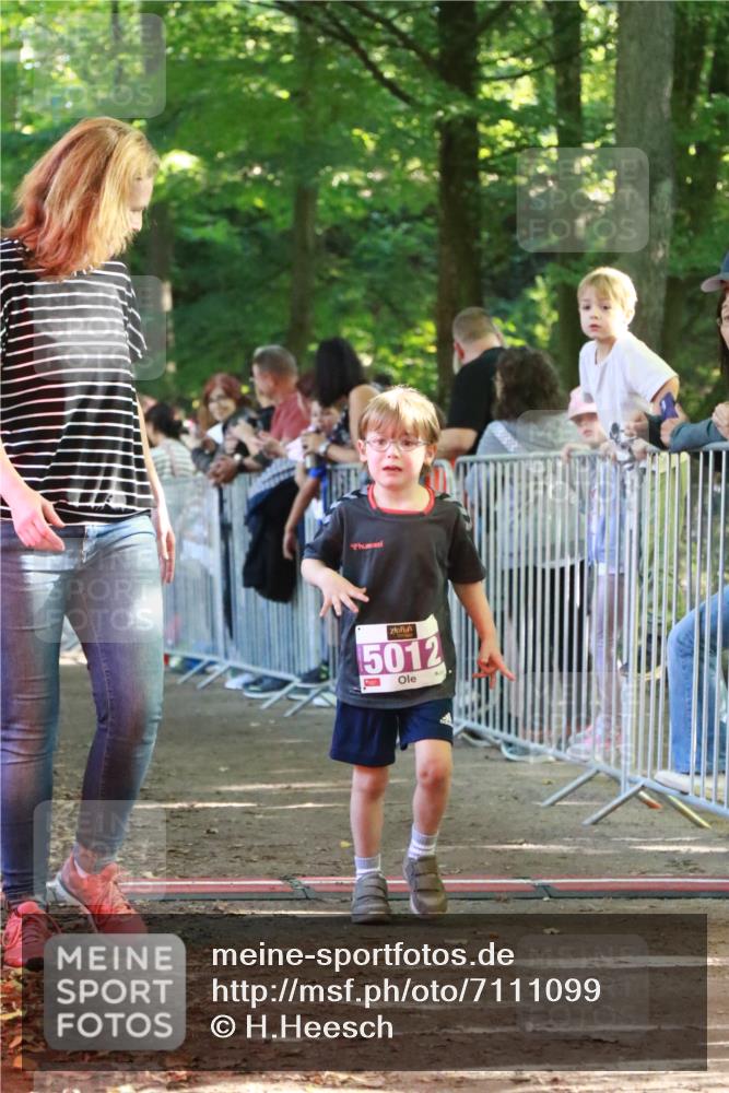 22.09.2024 - 32. Volkslauf durch das schöne Alstertal H.Heesch http://msf.ph/oto/7111099 22.09.2024 10:49:55 Ziel 5012 meine-sportfotos.de