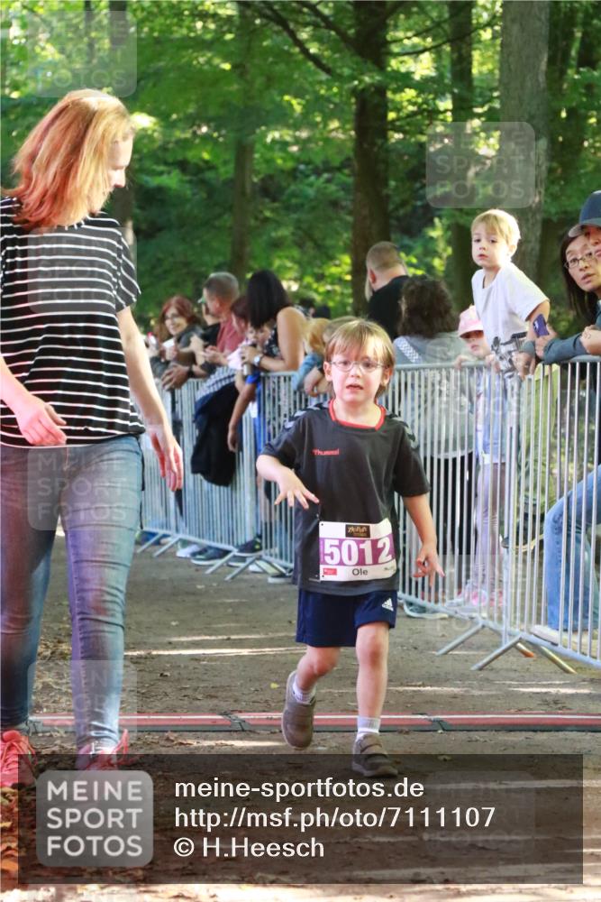 22.09.2024 - 32. Volkslauf durch das schöne Alstertal H.Heesch http://msf.ph/oto/7111107 22.09.2024 10:49:55 Ziel 5012 meine-sportfotos.de