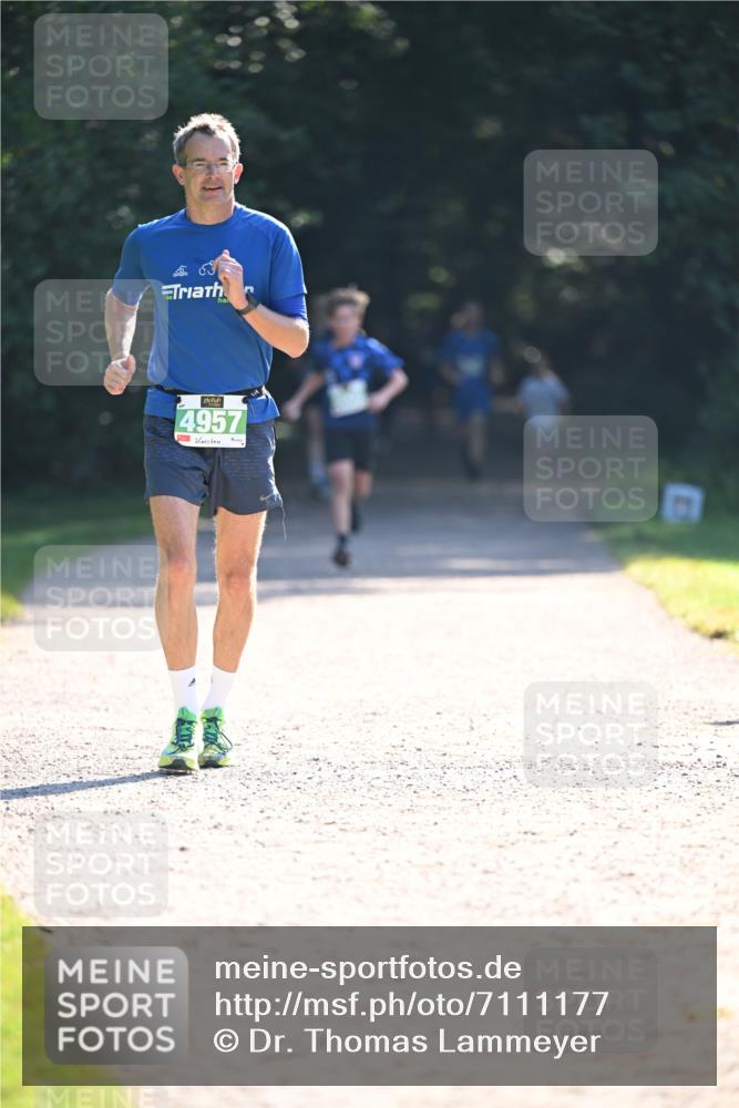 22.09.2024 - 32. Volkslauf durch das schöne Alstertal Dr. Thomas Lammeyer http://msf.ph/oto/7111177 22.09.2024 10:52:32 Laufen 4957 meine-sportfotos.de