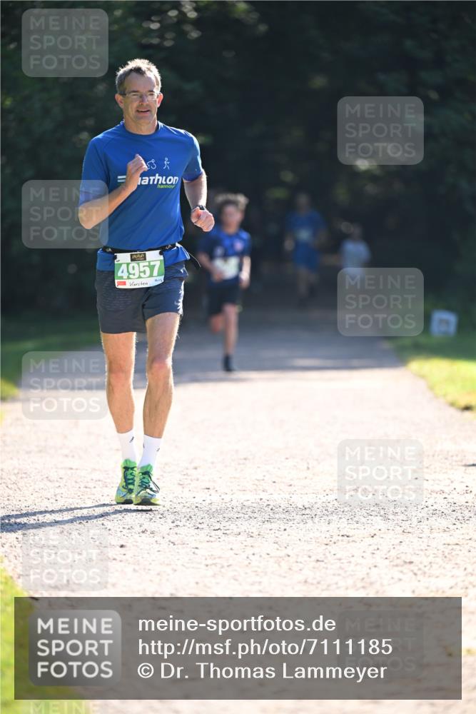 22.09.2024 - 32. Volkslauf durch das schöne Alstertal Dr. Thomas Lammeyer http://msf.ph/oto/7111185 22.09.2024 10:52:32 Laufen 5, 4957 meine-sportfotos.de