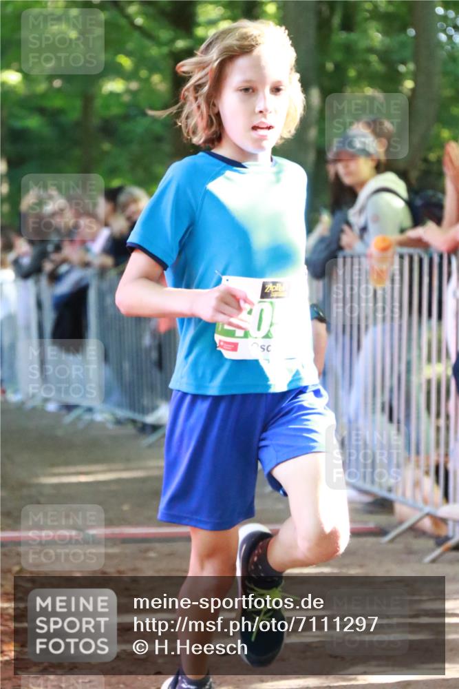 22.09.2024 - 32. Volkslauf durch das schöne Alstertal H.Heesch http://msf.ph/oto/7111297 22.09.2024 10:51:38 Ziel 4058 meine-sportfotos.de