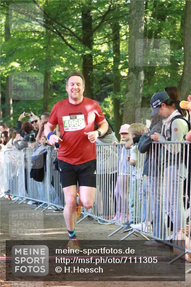 22.09.2024 - 32. Volkslauf durch das schöne Alstertal H.Heesch http://msf.ph/oto/7111305 22.09.2024 10:51:57 Ziel 4968 meine-sportfotos.de