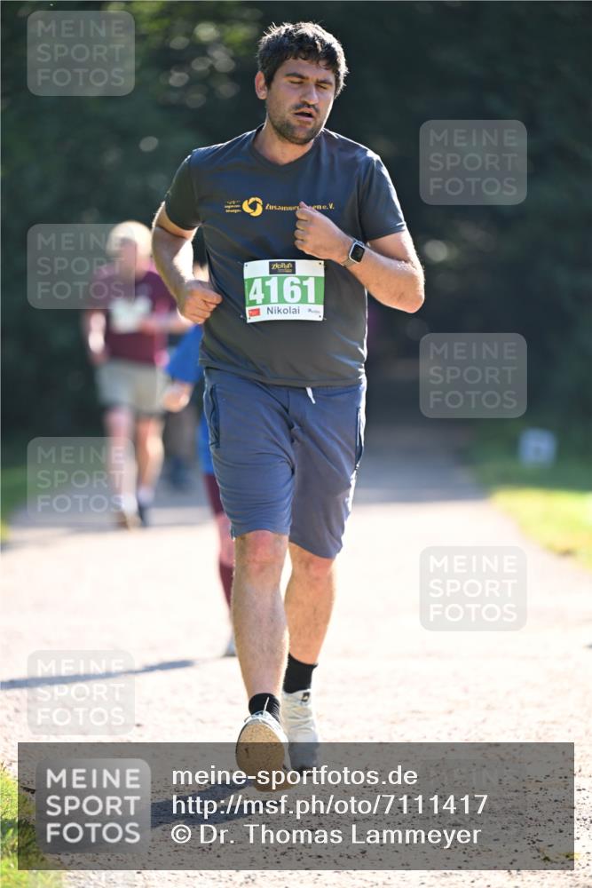 22.09.2024 - 32. Volkslauf durch das schöne Alstertal Dr. Thomas Lammeyer http://msf.ph/oto/7111417 22.09.2024 10:52:58 Laufen 4161 meine-sportfotos.de