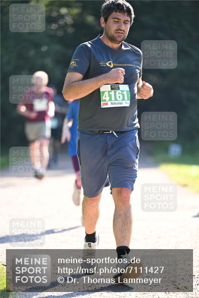 22.09.2024 - 32. Volkslauf durch das schöne Alstertal Dr. Thomas Lammeyer http://msf.ph/oto/7111427 22.09.2024 10:52:58 Laufen 4161 meine-sportfotos.de