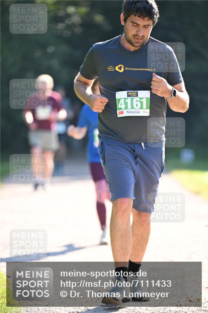 22.09.2024 - 32. Volkslauf durch das schöne Alstertal Dr. Thomas Lammeyer http://msf.ph/oto/7111433 22.09.2024 10:52:58 Laufen 4161 meine-sportfotos.de