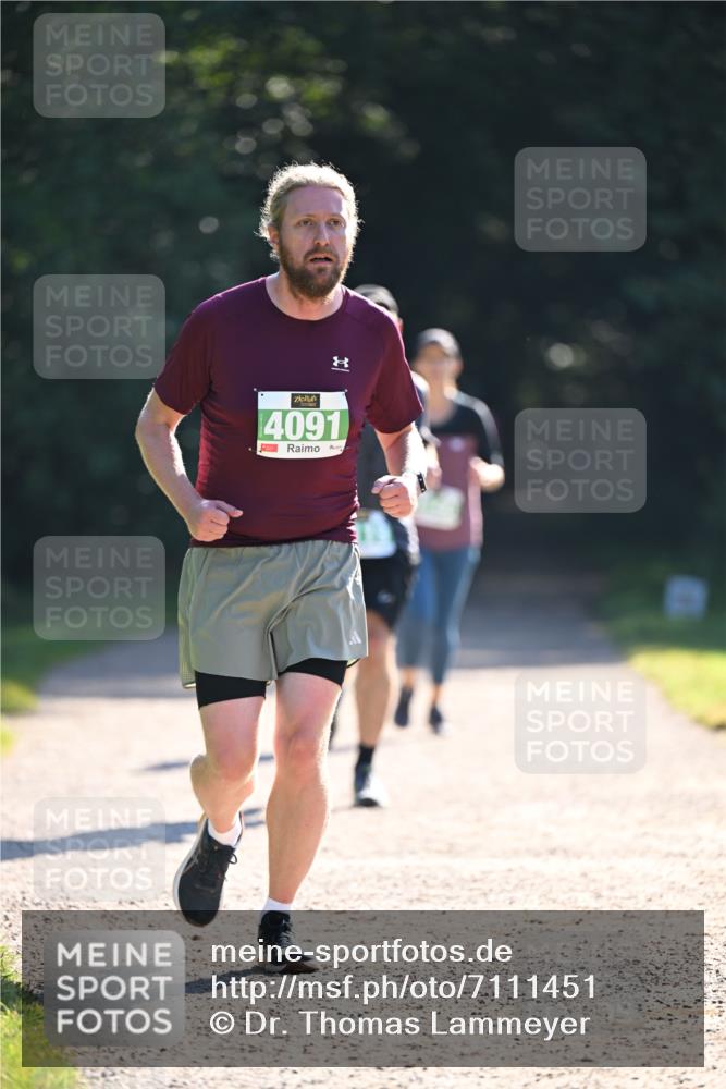 22.09.2024 - 32. Volkslauf durch das schöne Alstertal Dr. Thomas Lammeyer http://msf.ph/oto/7111451 22.09.2024 10:53:03 Laufen 4091 meine-sportfotos.de