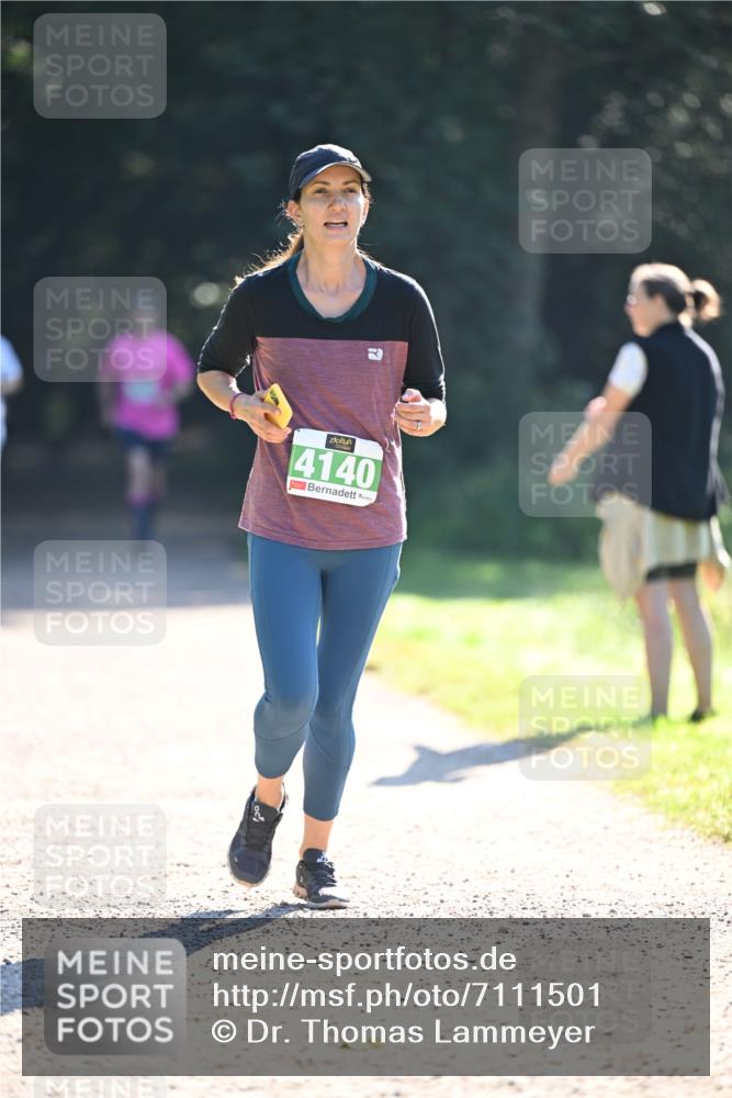 22.09.2024 - 32. Volkslauf durch das schöne Alstertal Dr. Thomas Lammeyer http://msf.ph/oto/7111501 22.09.2024 10:53:07 Laufen 4140 meine-sportfotos.de