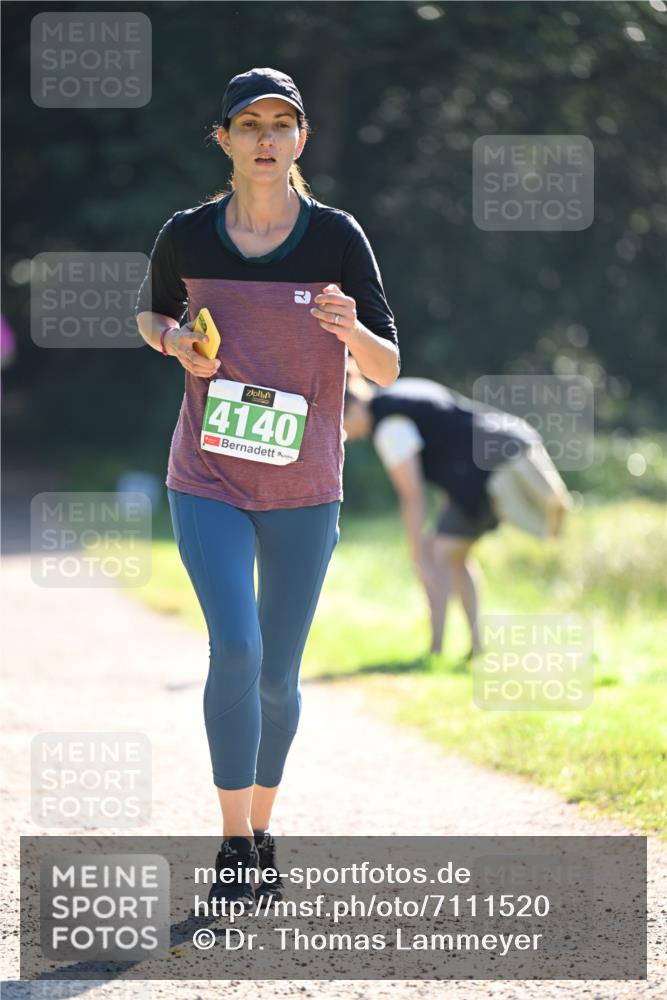 22.09.2024 - 32. Volkslauf durch das schöne Alstertal Dr. Thomas Lammeyer http://msf.ph/oto/7111520 22.09.2024 10:53:08 Laufen 4140 meine-sportfotos.de