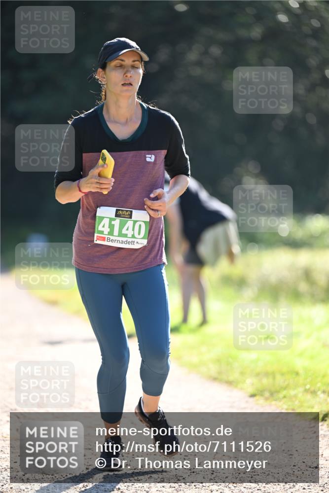 22.09.2024 - 32. Volkslauf durch das schöne Alstertal Dr. Thomas Lammeyer http://msf.ph/oto/7111526 22.09.2024 10:53:08 Laufen 4140 meine-sportfotos.de