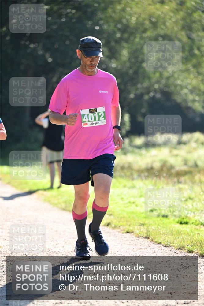 22.09.2024 - 32. Volkslauf durch das schöne Alstertal Dr. Thomas Lammeyer http://msf.ph/oto/7111608 22.09.2024 10:53:19 Laufen 4012 meine-sportfotos.de