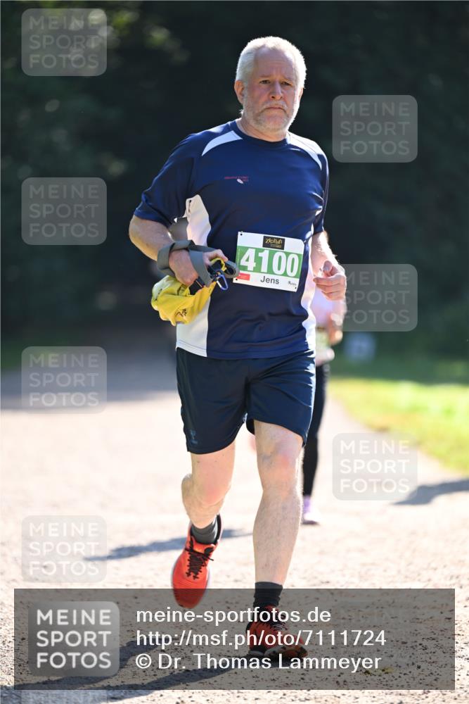 22.09.2024 - 32. Volkslauf durch das schöne Alstertal Dr. Thomas Lammeyer http://msf.ph/oto/7111724 22.09.2024 10:53:43 Laufen 4100 meine-sportfotos.de