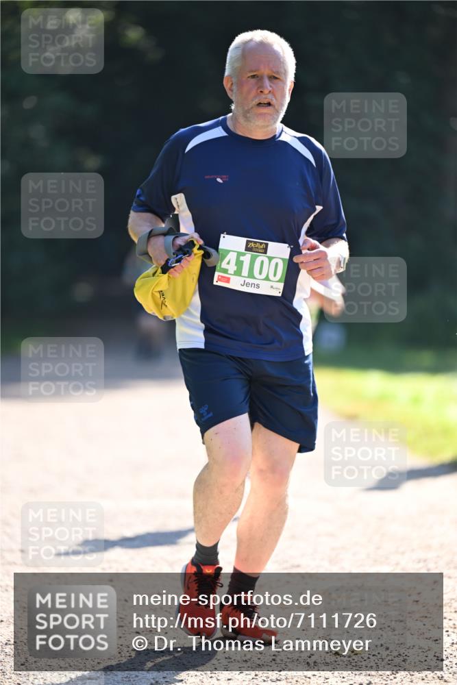 22.09.2024 - 32. Volkslauf durch das schöne Alstertal Dr. Thomas Lammeyer http://msf.ph/oto/7111726 22.09.2024 10:53:43 Laufen 4100 meine-sportfotos.de