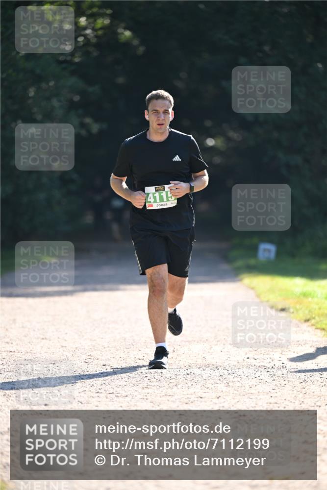 22.09.2024 - 32. Volkslauf durch das schöne Alstertal Dr. Thomas Lammeyer http://msf.ph/oto/7112199 22.09.2024 10:54:45 Laufen 4115 meine-sportfotos.de