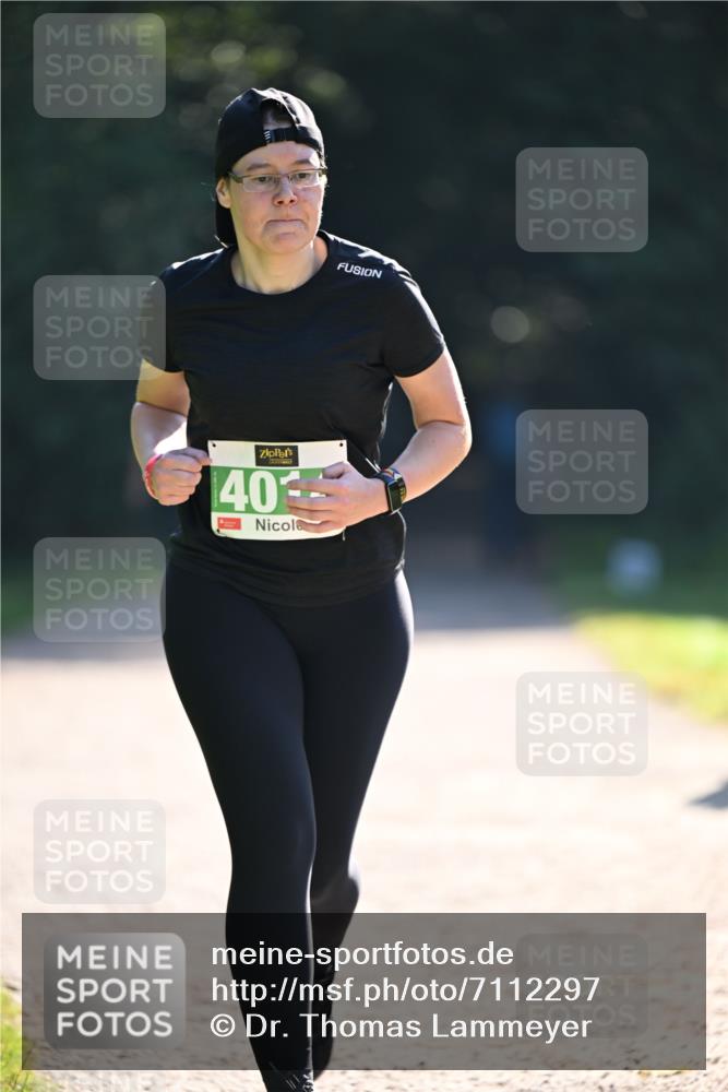 22.09.2024 - 32. Volkslauf durch das schöne Alstertal Dr. Thomas Lammeyer http://msf.ph/oto/7112297 22.09.2024 10:55:09 Laufen 40 meine-sportfotos.de