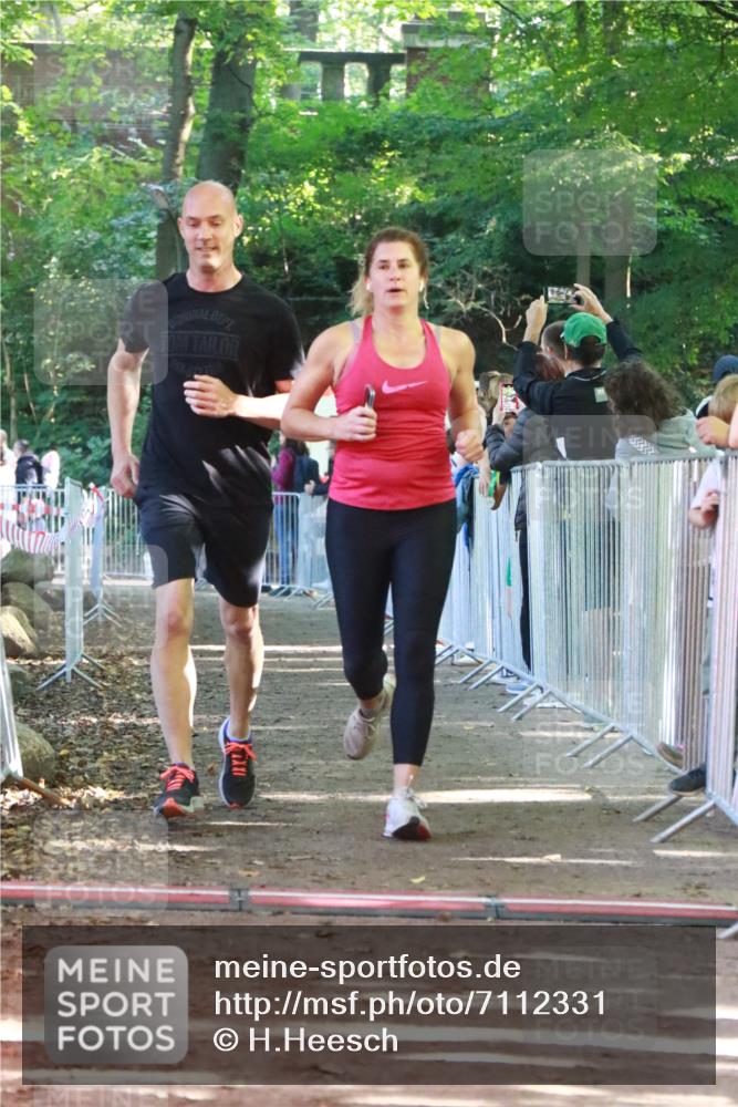 22.09.2024 - 32. Volkslauf durch das schöne Alstertal H.Heesch http://msf.ph/oto/7112331 22.09.2024 10:56:44 Ziel  meine-sportfotos.de