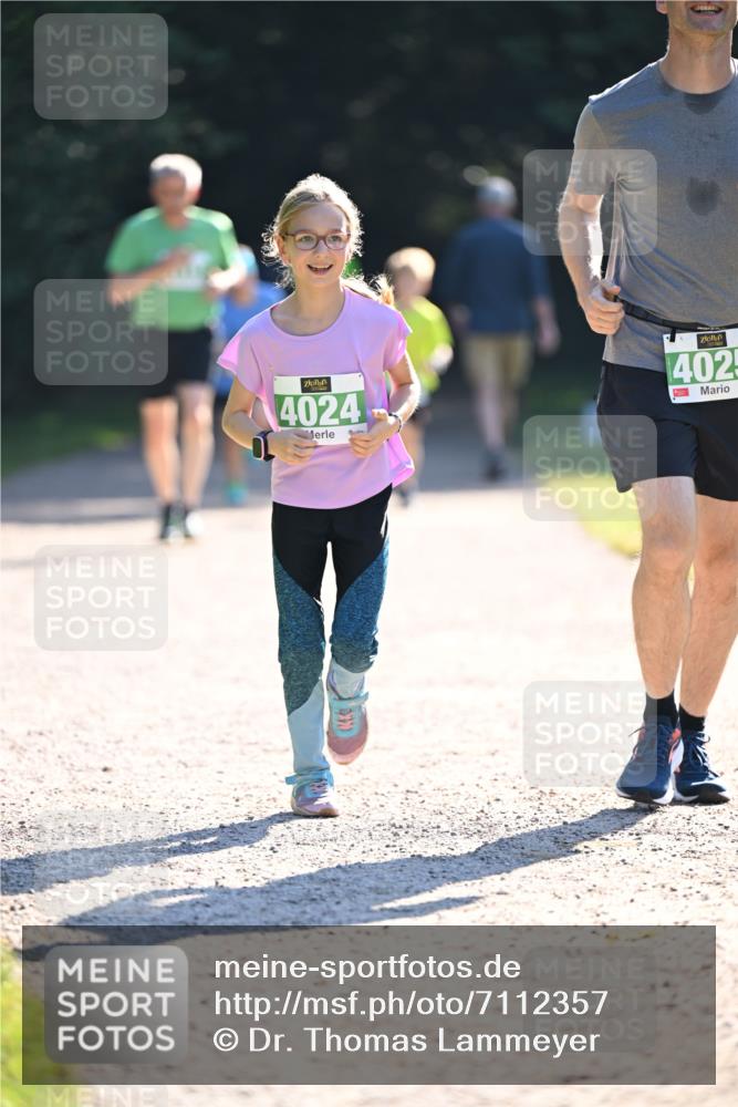 22.09.2024 - 32. Volkslauf durch das schöne Alstertal Dr. Thomas Lammeyer http://msf.ph/oto/7112357 22.09.2024 10:55:38 Laufen 4024, 402, 0 meine-sportfotos.de
