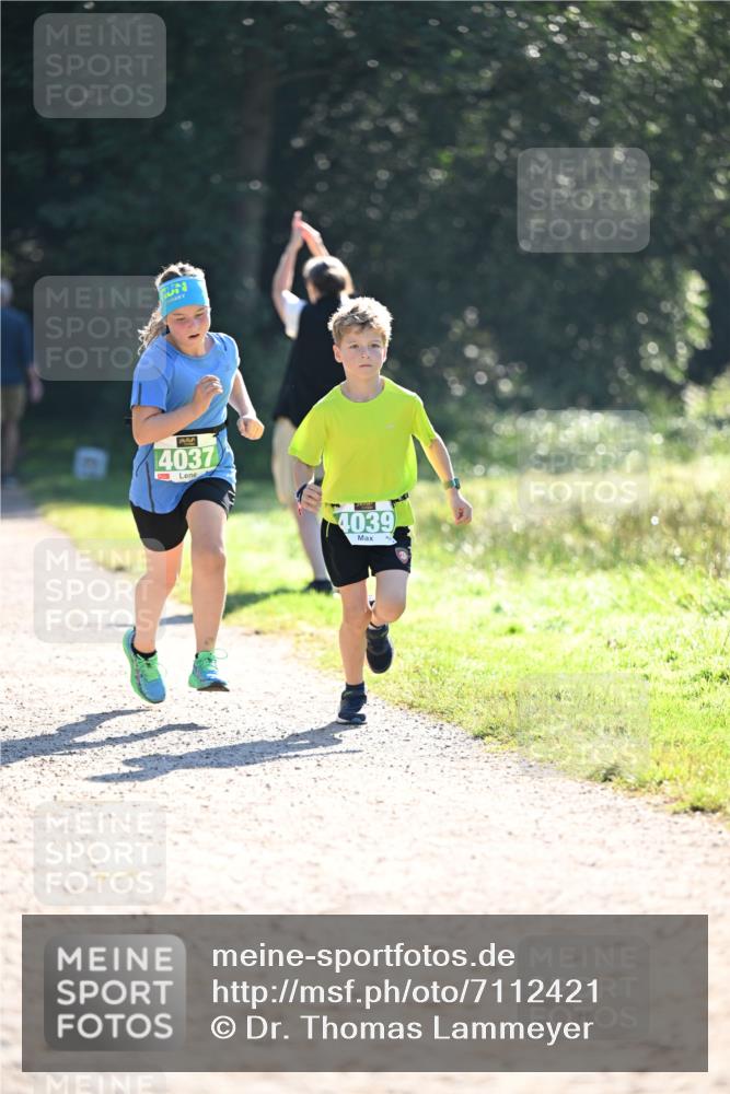 22.09.2024 - 32. Volkslauf durch das schöne Alstertal Dr. Thomas Lammeyer http://msf.ph/oto/7112421 22.09.2024 10:55:42 Laufen 4037, 4039 meine-sportfotos.de