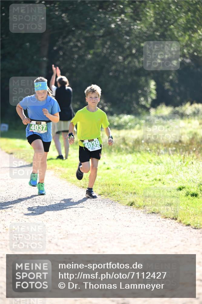 22.09.2024 - 32. Volkslauf durch das schöne Alstertal Dr. Thomas Lammeyer http://msf.ph/oto/7112427 22.09.2024 10:55:43 Laufen 4037, 4039 meine-sportfotos.de