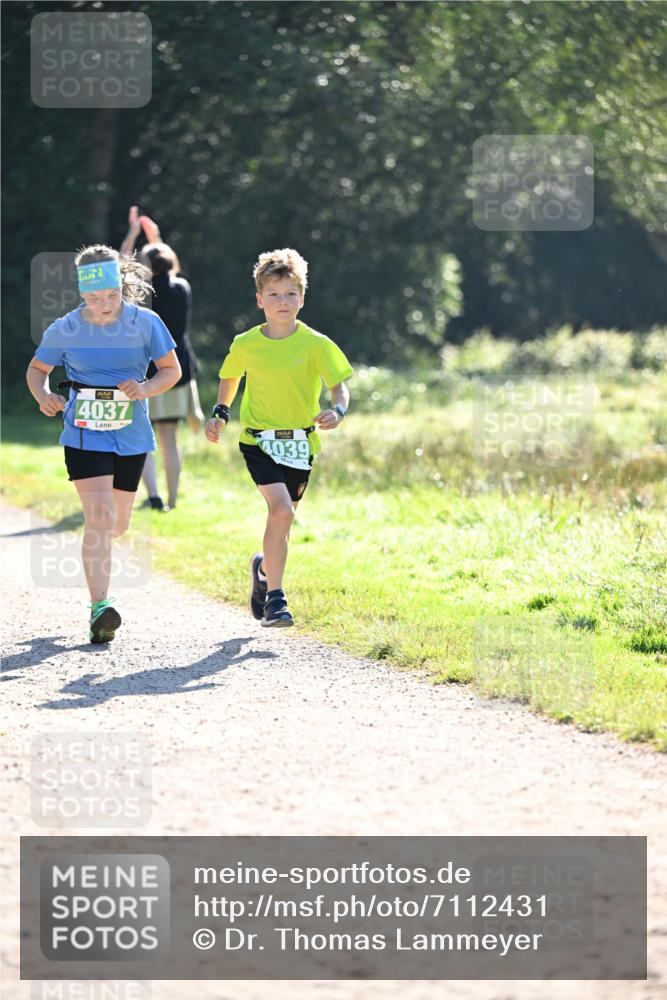 22.09.2024 - 32. Volkslauf durch das schöne Alstertal Dr. Thomas Lammeyer http://msf.ph/oto/7112431 22.09.2024 10:55:43 Laufen 4037, 4039 meine-sportfotos.de