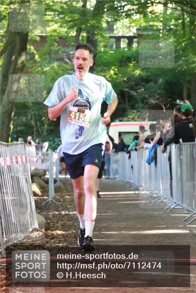 22.09.2024 - 32. Volkslauf durch das schöne Alstertal H.Heesch http://msf.ph/oto/7112474 22.09.2024 10:56:56 Ziel 4101, 4107, 4127, 4156 meine-sportfotos.de