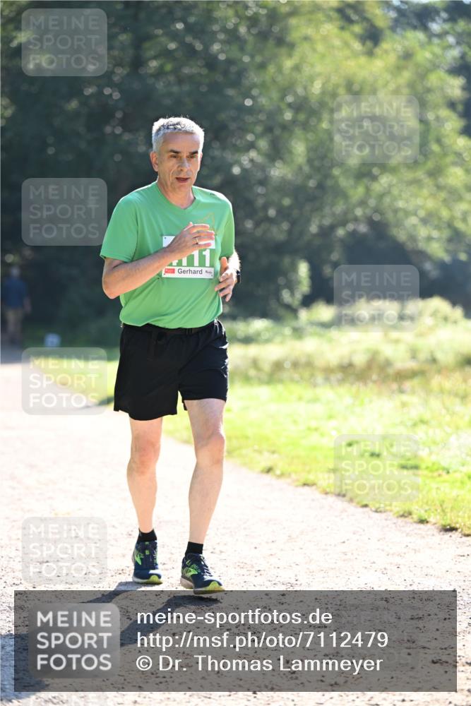 22.09.2024 - 32. Volkslauf durch das schöne Alstertal Dr. Thomas Lammeyer http://msf.ph/oto/7112479 22.09.2024 10:55:46 Laufen 11 meine-sportfotos.de