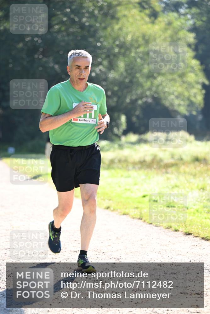 22.09.2024 - 32. Volkslauf durch das schöne Alstertal Dr. Thomas Lammeyer http://msf.ph/oto/7112482 22.09.2024 10:55:46 Laufen  meine-sportfotos.de