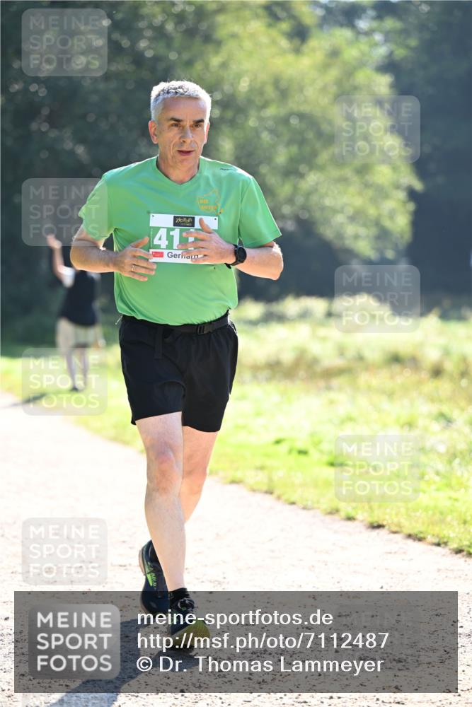 22.09.2024 - 32. Volkslauf durch das schöne Alstertal Dr. Thomas Lammeyer http://msf.ph/oto/7112487 22.09.2024 10:55:46 Laufen 141 meine-sportfotos.de