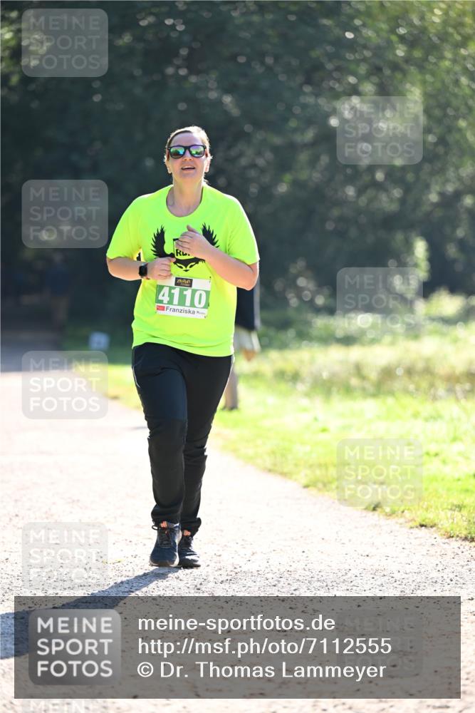 22.09.2024 - 32. Volkslauf durch das schöne Alstertal Dr. Thomas Lammeyer http://msf.ph/oto/7112555 22.09.2024 10:55:54 Laufen 4110 meine-sportfotos.de