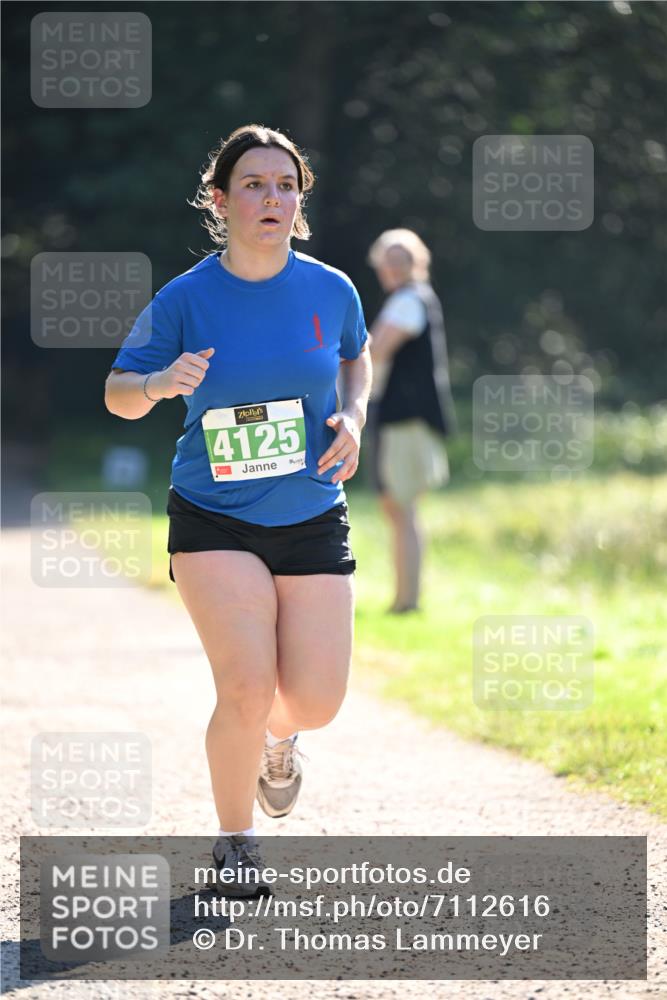 22.09.2024 - 32. Volkslauf durch das schöne Alstertal Dr. Thomas Lammeyer http://msf.ph/oto/7112616 22.09.2024 10:56:00 Laufen 4125 meine-sportfotos.de