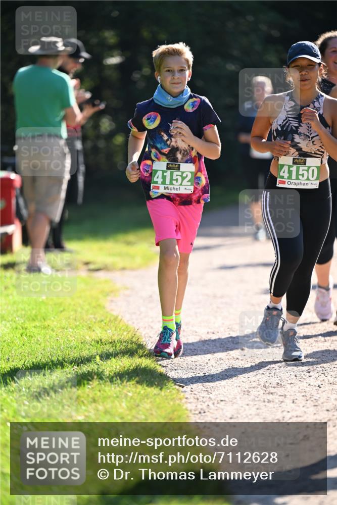 22.09.2024 - 32. Volkslauf durch das schöne Alstertal Dr. Thomas Lammeyer http://msf.ph/oto/7112628 22.09.2024 10:56:15 Laufen 4152, 4150 meine-sportfotos.de