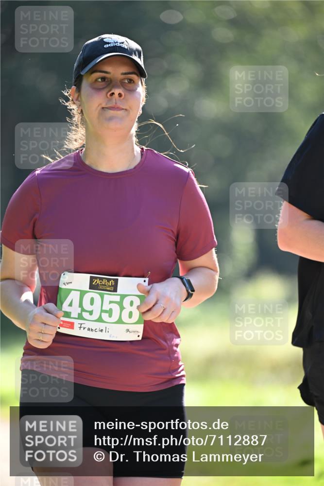 22.09.2024 - 32. Volkslauf durch das schöne Alstertal Dr. Thomas Lammeyer http://msf.ph/oto/7112887 22.09.2024 10:56:43 Laufen 4, 4958 meine-sportfotos.de
