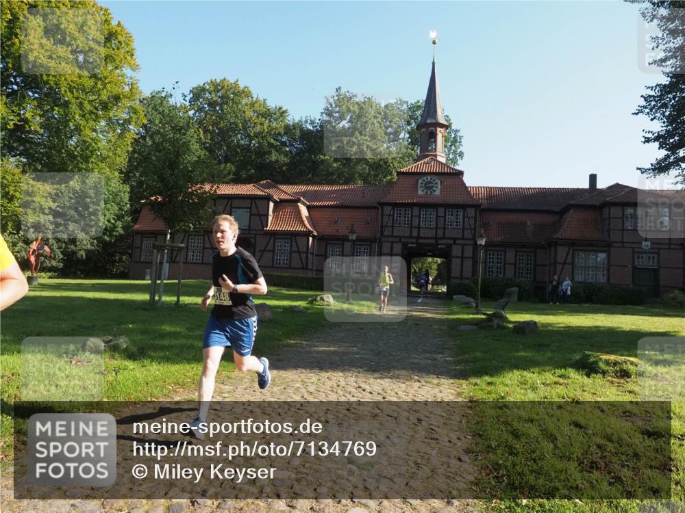22.09.2024 - 32. Volkslauf durch das schöne Alstertal Miley Keyser http://msf.ph/oto/7134769 22.09.2024 10:56:01 Laufen  meine-sportfotos.de