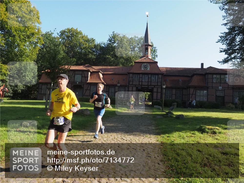 22.09.2024 - 32. Volkslauf durch das schöne Alstertal Miley Keyser http://msf.ph/oto/7134772 22.09.2024 10:56:00 Laufen 3148, 3234 meine-sportfotos.de