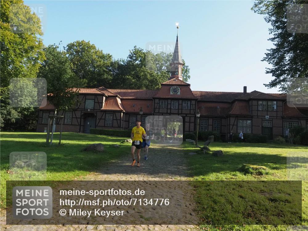 22.09.2024 - 32. Volkslauf durch das schöne Alstertal Miley Keyser http://msf.ph/oto/7134776 22.09.2024 10:55:59 Laufen  meine-sportfotos.de