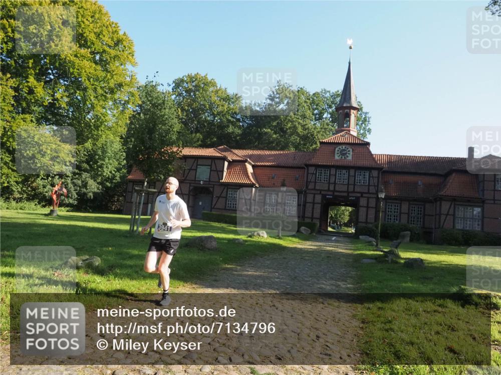 22.09.2024 - 32. Volkslauf durch das schöne Alstertal Miley Keyser http://msf.ph/oto/7134796 22.09.2024 10:55:12 Laufen 3941 meine-sportfotos.de