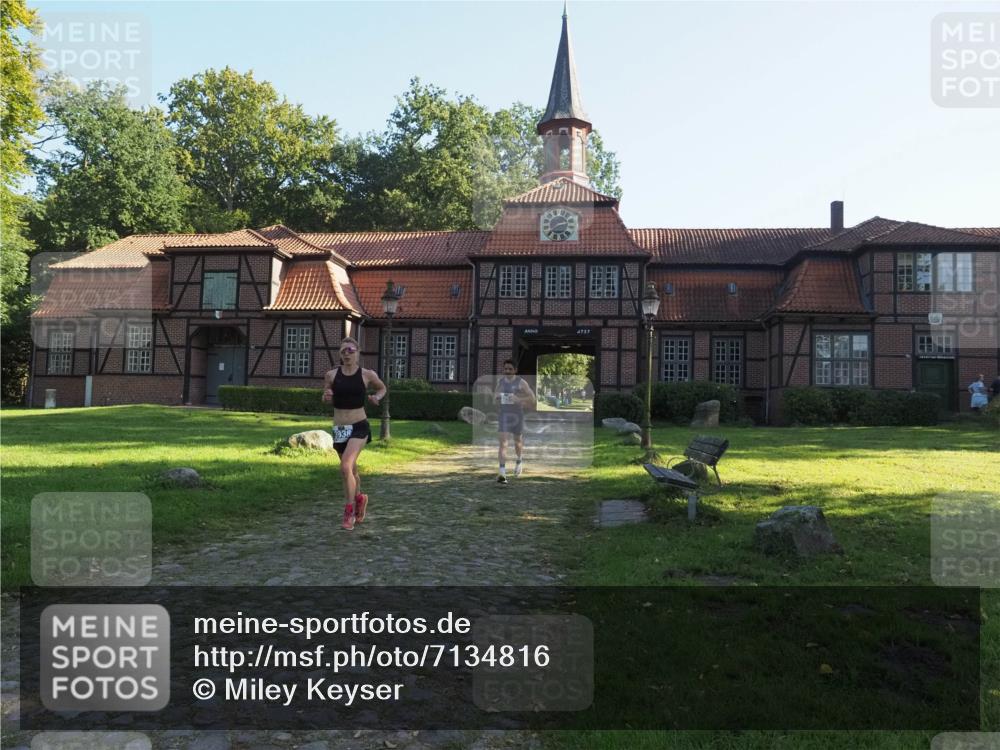 22.09.2024 - 32. Volkslauf durch das schöne Alstertal Miley Keyser http://msf.ph/oto/7134816 22.09.2024 10:54:48 Laufen 3938, 3757 meine-sportfotos.de