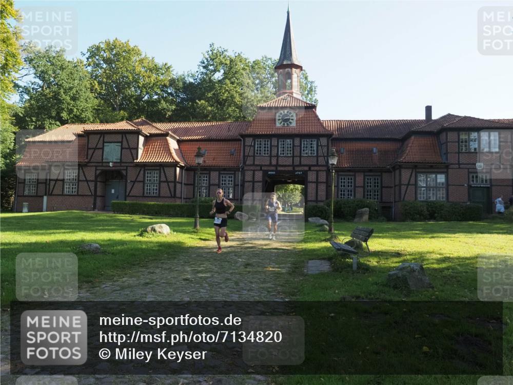 22.09.2024 - 32. Volkslauf durch das schöne Alstertal Miley Keyser http://msf.ph/oto/7134820 22.09.2024 10:54:47 Laufen  meine-sportfotos.de