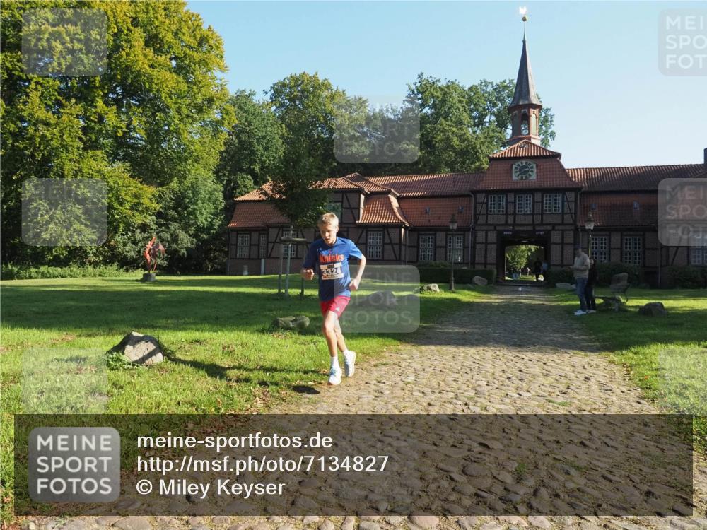 22.09.2024 - 32. Volkslauf durch das schöne Alstertal Miley Keyser http://msf.ph/oto/7134827 22.09.2024 10:54:08 Laufen 3324 meine-sportfotos.de