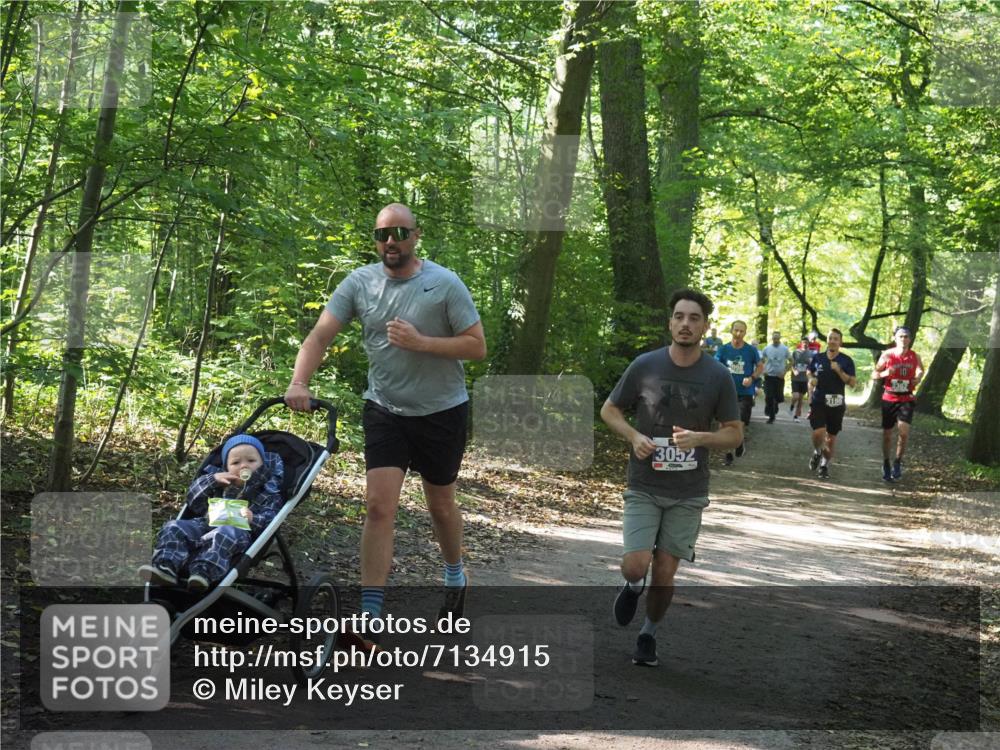 22.09.2024 - 32. Volkslauf durch das schöne Alstertal Miley Keyser http://msf.ph/oto/7134915 22.09.2024 10:51:46 Laufen 3052, 10, 3362 meine-sportfotos.de