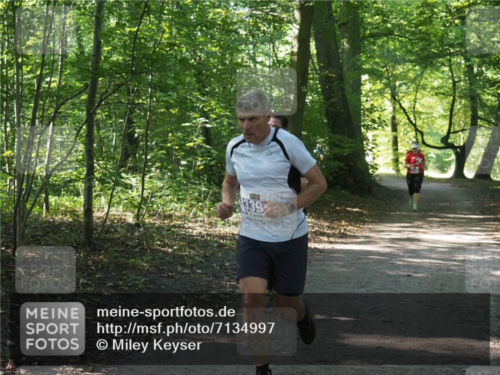 22.09.2024 - 32. Volkslauf durch das schöne Alstertal Miley Keyser http://msf.ph/oto/7134997 22.09.2024 10:51:03 Laufen 339 meine-sportfotos.de