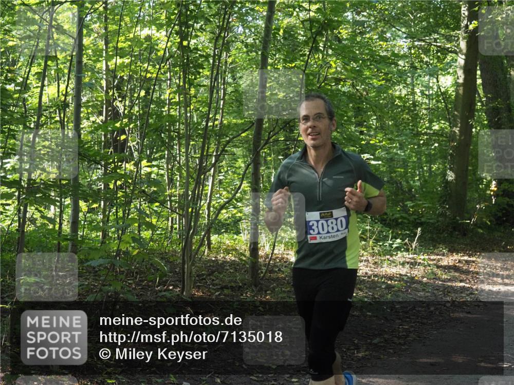 22.09.2024 - 32. Volkslauf durch das schöne Alstertal Miley Keyser http://msf.ph/oto/7135018 22.09.2024 10:50:51 Laufen 3080 meine-sportfotos.de